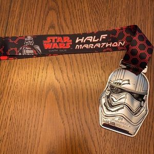 Star Wars Dark Side 1/2 Marathon 2018